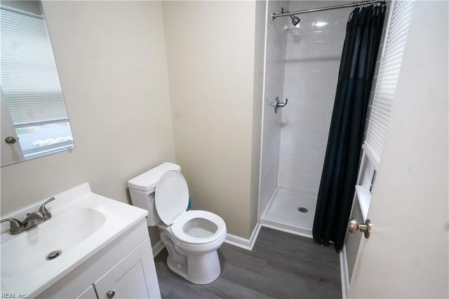 22 Mimosa CRES, Hampton, VA 23661