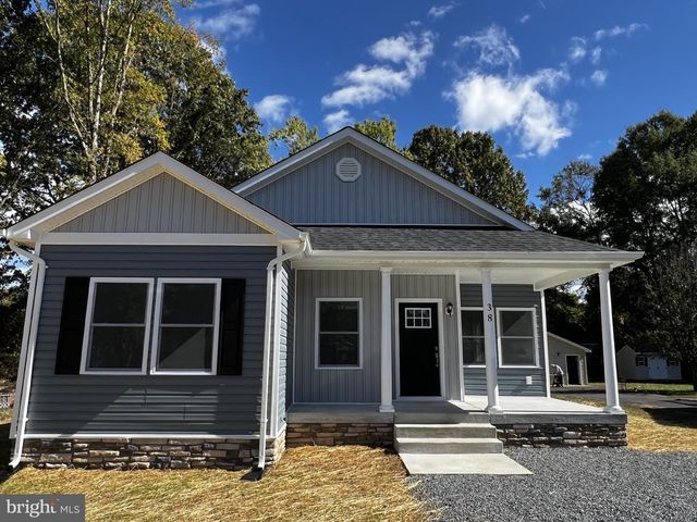 38 MEADOW VIEW LN, Colonial Beach, VA 22443