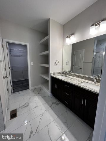 38 MEADOW VIEW LN, Colonial Beach, VA 22443