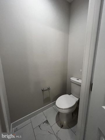 38 MEADOW VIEW LN, Colonial Beach, VA 22443