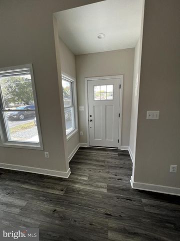 38 MEADOW VIEW LN, Colonial Beach, VA 22443