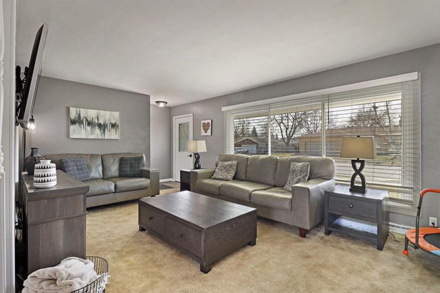 3506 87th PLACE, Kenosha, WI 53142