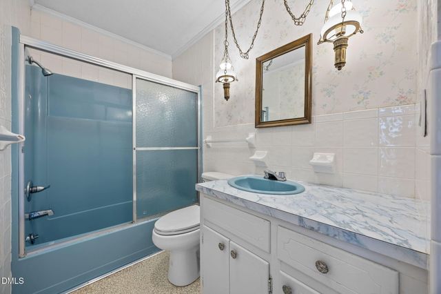 165 Rosser Pittman Road, Broadway, NC 27505