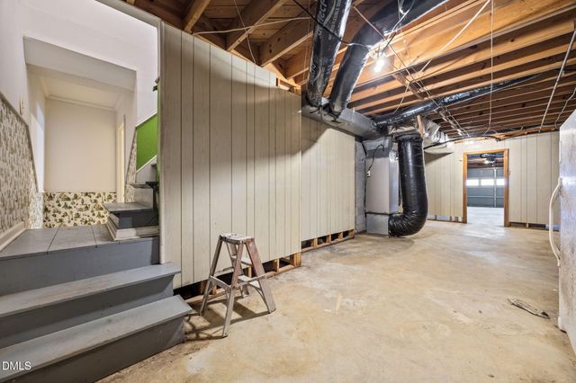 165 Rosser Pittman Road, Broadway, NC 27505