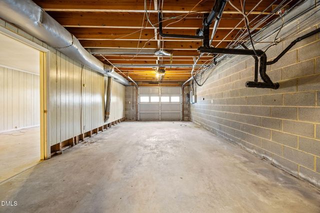 165 Rosser Pittman Road, Broadway, NC 27505