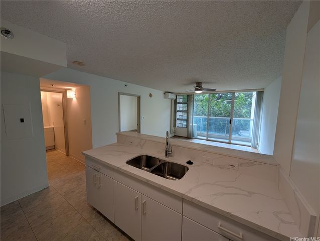 1133 Waimanu Street 306, Honolulu, HI 96814