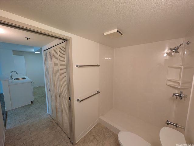 1133 Waimanu Street 306, Honolulu, HI 96814