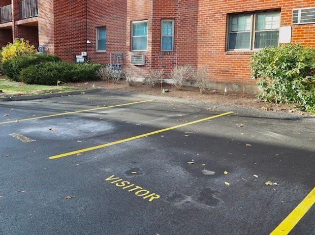 16 Winter 43B, Waltham, MA 02451