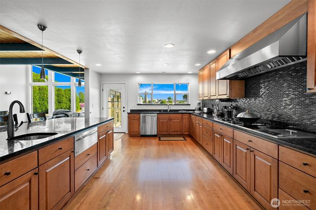 5493 Salish Road, Blaine, WA 98230