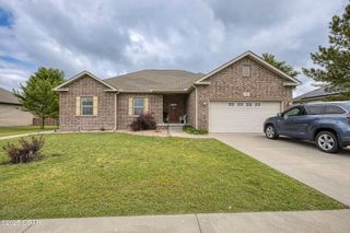 1809 E Natalie Lane, Joplin, MO 64801
