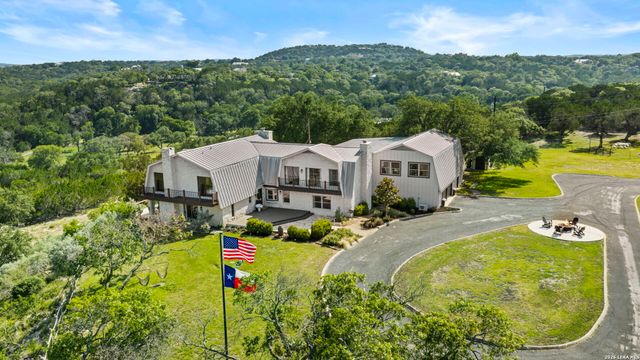 29 TRAILS END RD, Boerne, TX 78006