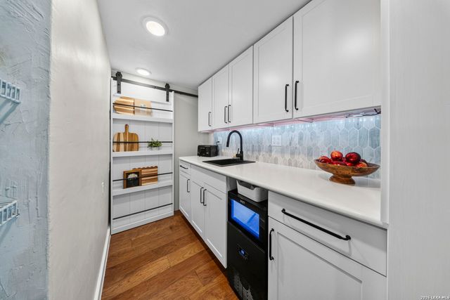 29 TRAILS END RD, Boerne, TX 78006
