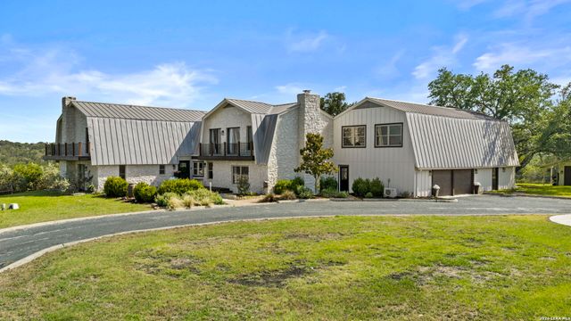 29 TRAILS END RD, Boerne, TX 78006