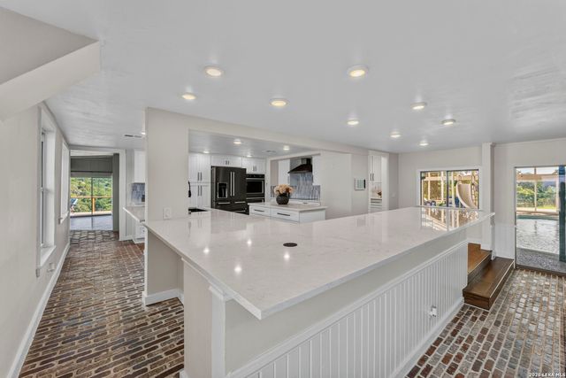 29 TRAILS END RD, Boerne, TX 78006