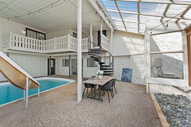29 TRAILS END RD, Boerne, TX 78006