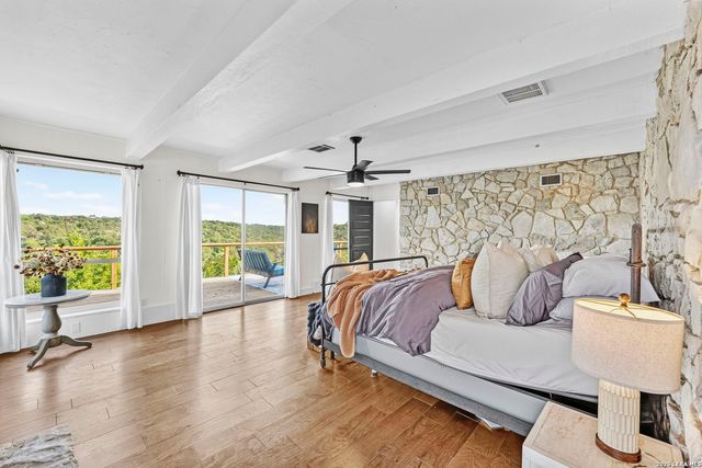 29 TRAILS END RD, Boerne, TX 78006