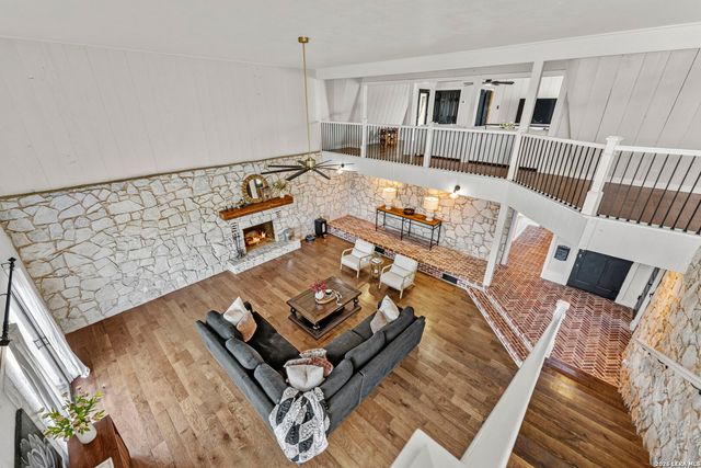 29 TRAILS END RD, Boerne, TX 78006