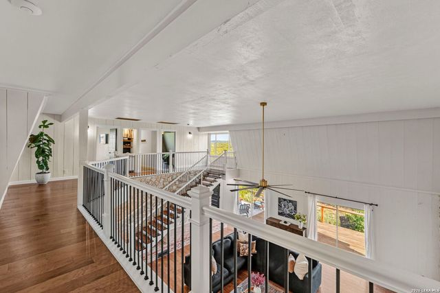 29 TRAILS END RD, Boerne, TX 78006