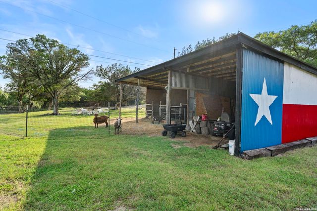 29 TRAILS END RD, Boerne, TX 78006