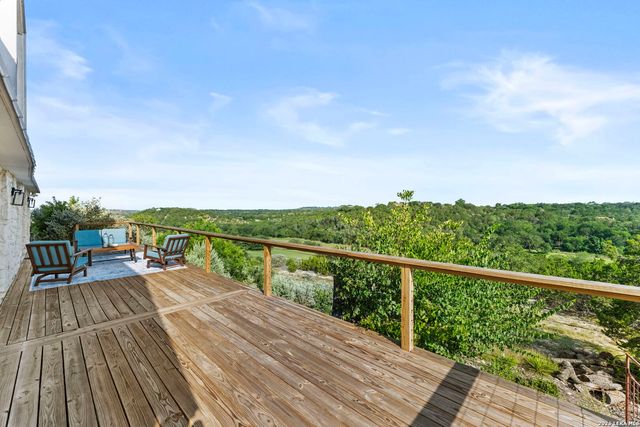 29 TRAILS END RD, Boerne, TX 78006