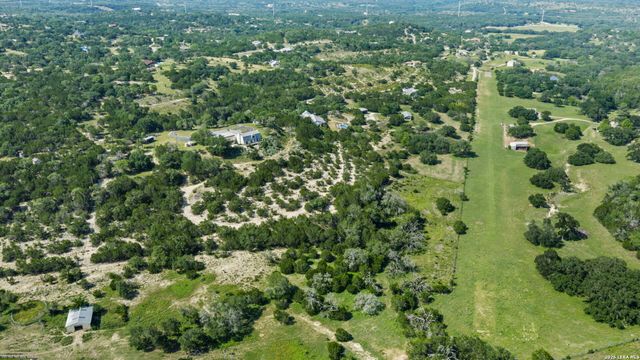 29 TRAILS END RD, Boerne, TX 78006