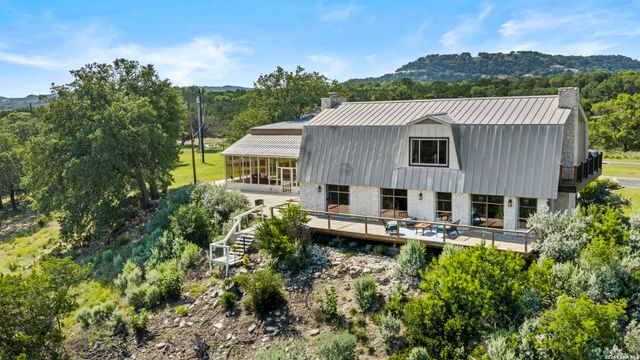 29 TRAILS END RD, Boerne, TX 78006