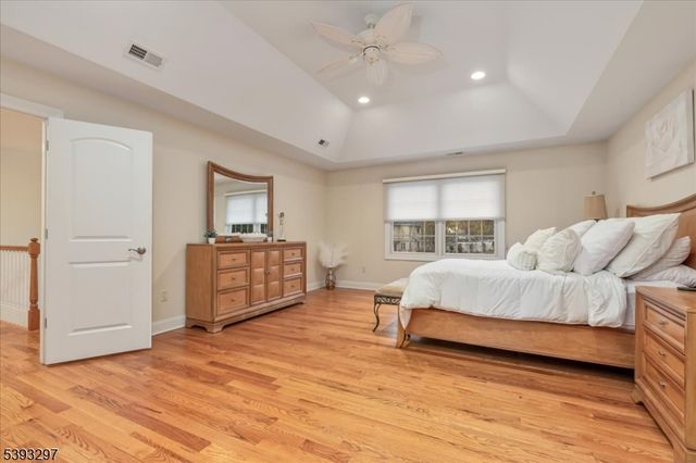 11 Madaline Dr, Edison Twp., NJ 08820