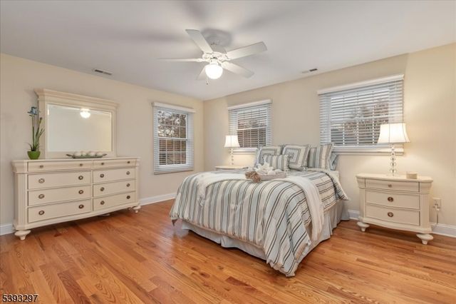 11 Madaline Dr, Edison Twp., NJ 08820