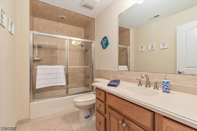 11 Madaline Dr, Edison Twp., NJ 08820