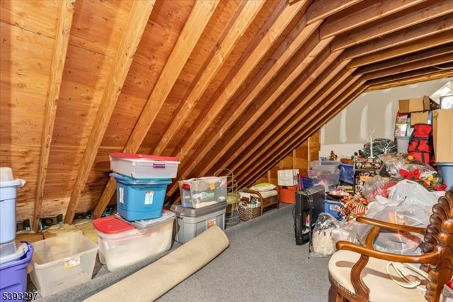 11 Madaline Dr, Edison Twp., NJ 08820