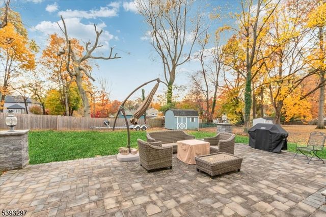 11 Madaline Dr, Edison Twp., NJ 08820