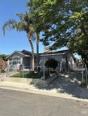 326 Jeffrey Street, Bakersfield, CA 93305