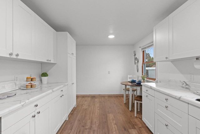 852 RAYMOND STREET, Green Bay, WI 54304