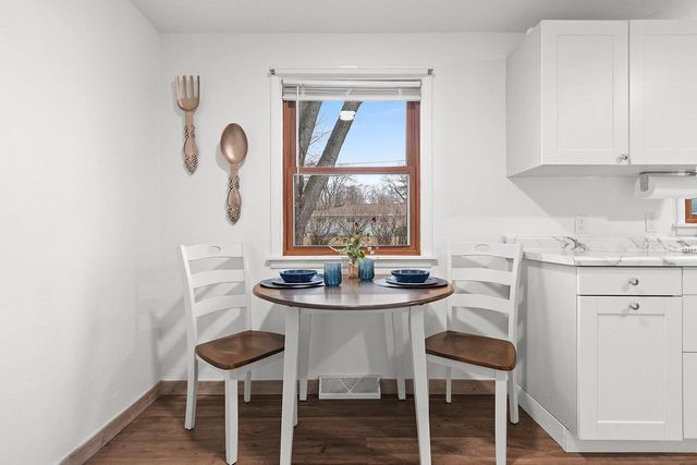 852 RAYMOND STREET, Green Bay, WI 54304