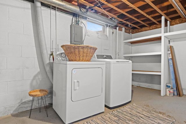 852 RAYMOND STREET, Green Bay, WI 54304