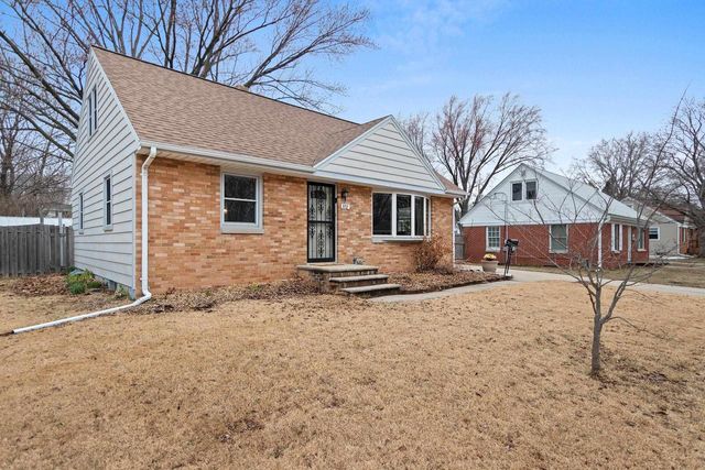 852 RAYMOND STREET, Green Bay, WI 54304