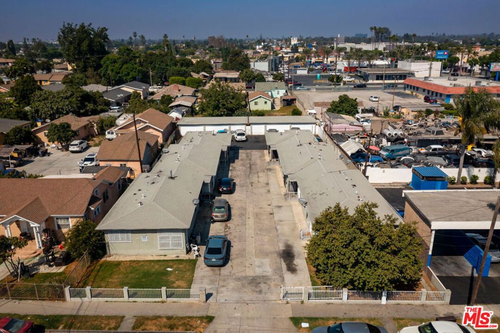 1307 E Peck Street, Compton, CA 90221 — exterior