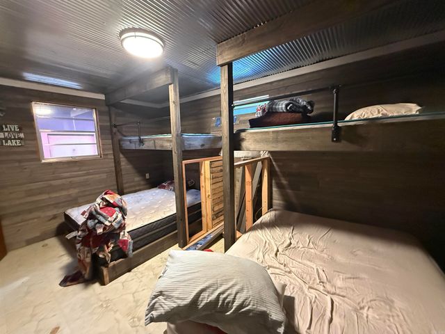 300 Canyon, Greers Ferry, AR 72067