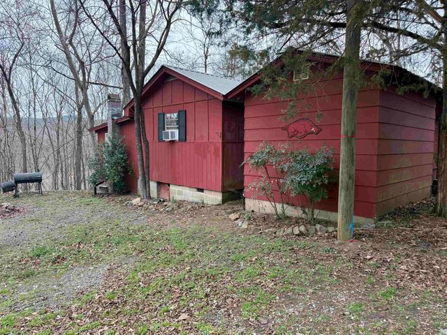 300 Canyon, Greers Ferry, AR 72067