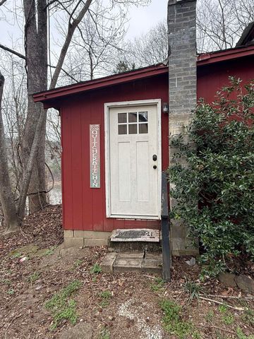 300 Canyon, Greers Ferry, AR 72067