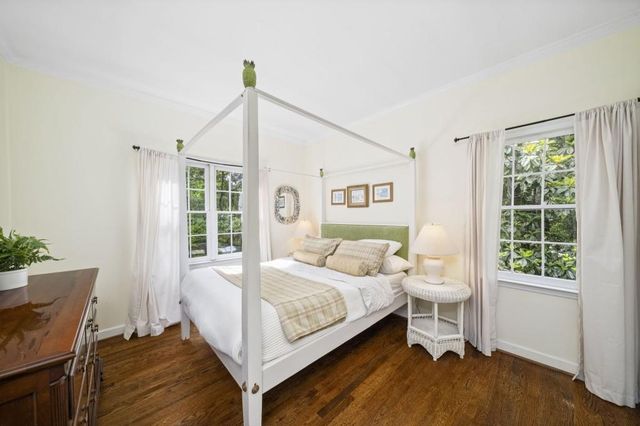 9100 Huntcliff Trace, Sandy Springs, GA 30350