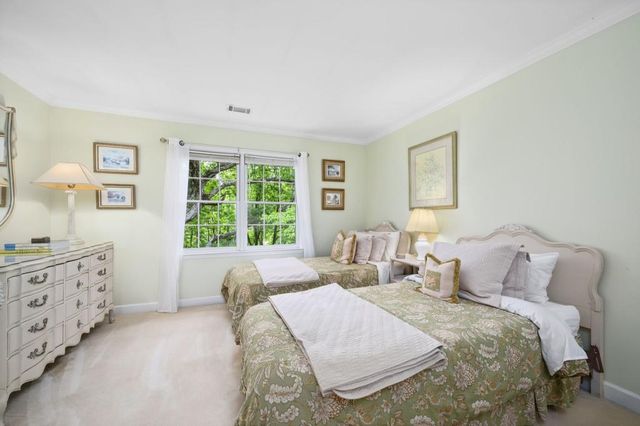 9100 Huntcliff Trace, Sandy Springs, GA 30350