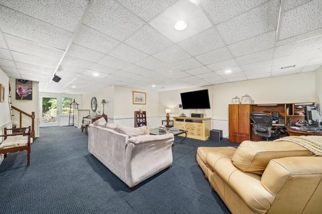 9100 Huntcliff Trace, Sandy Springs, GA 30350