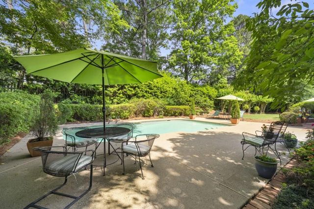 9100 Huntcliff Trace, Sandy Springs, GA 30350