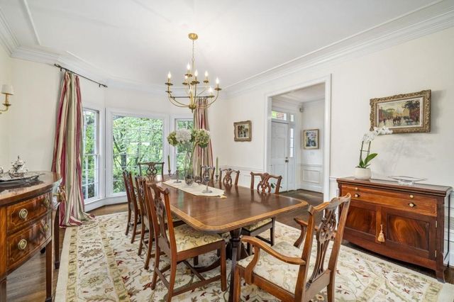 9100 Huntcliff Trace, Sandy Springs, GA 30350