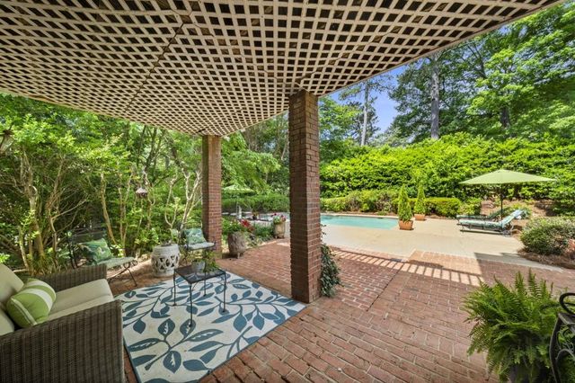 9100 Huntcliff Trace, Sandy Springs, GA 30350