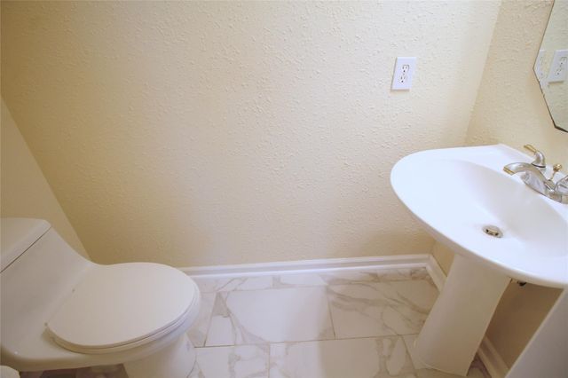 19927 Black Canyon Drive, Katy, TX 77450