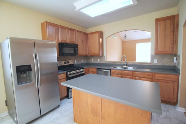 19927 Black Canyon Drive, Katy, TX 77450