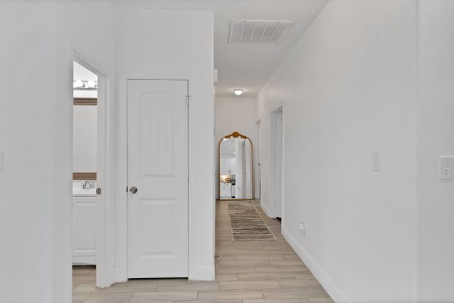 3015 Columbus Avenue, Fort Worth, TX 76106