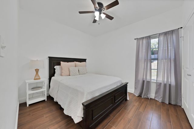 3015 Columbus Avenue, Fort Worth, TX 76106